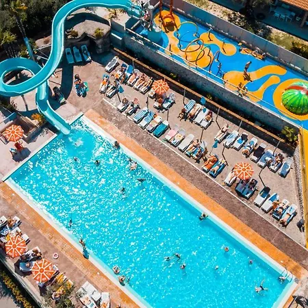 Campingplads Happy Camp Mobile Homes In Villaggio Turistico Internazionale Eden *
